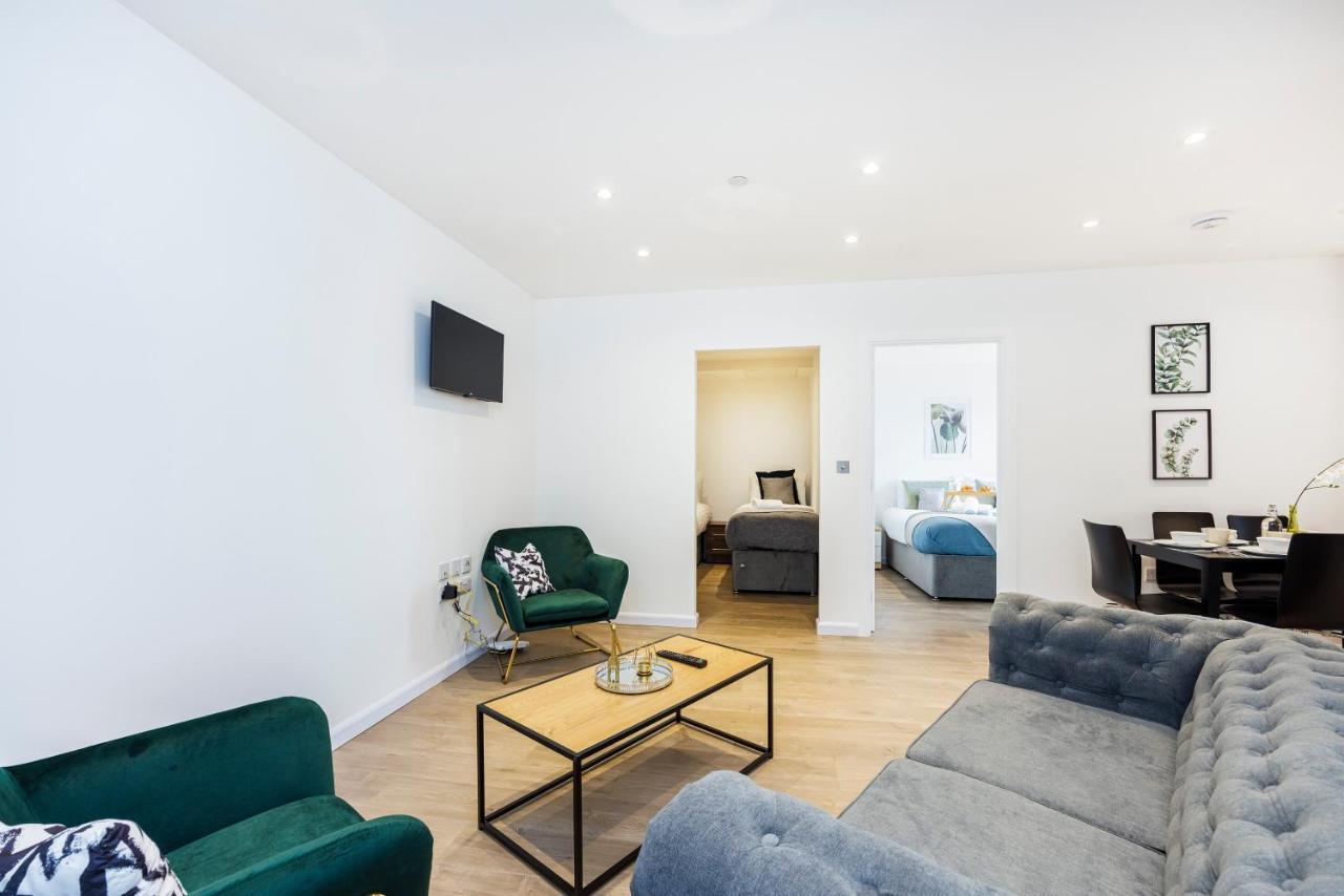 Cresta House - Modern Apartments Лутон Екстер'єр фото